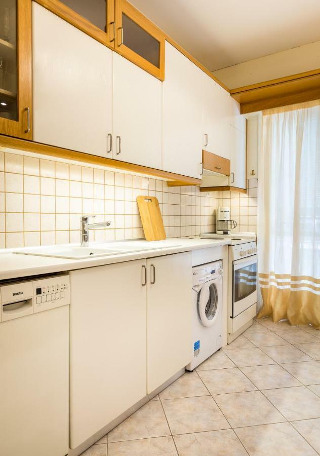 Classy 2 Bedroom Apartment Near Acropolis & Metro Athens Ngoại thất bức ảnh