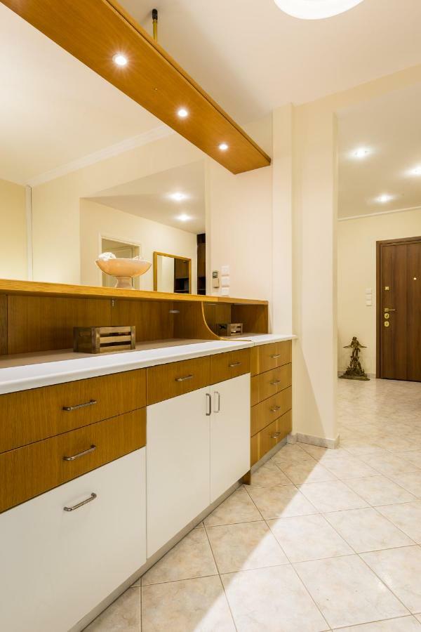 Classy 2 Bedroom Apartment Near Acropolis & Metro Athens Ngoại thất bức ảnh
